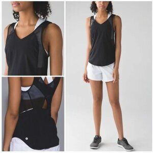 Lululemon Run with the Sun Tank Top Size 4 Black Mesh Reflector Loose Fit EUC